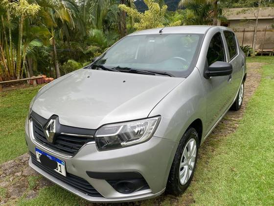 RENAULT SANDERO 1.0 12V SCE FLEX LIFE MANUAL RENAULT SANDERO 1.0 12V SCE FLEX LIFE MANUAL